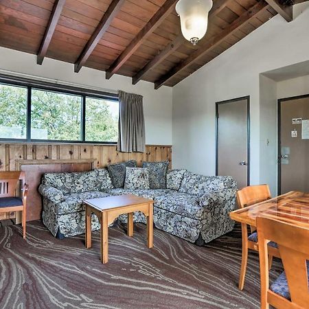 Burkesville Apt With Deck, Views And Pool Access! Dış mekan fotoğraf