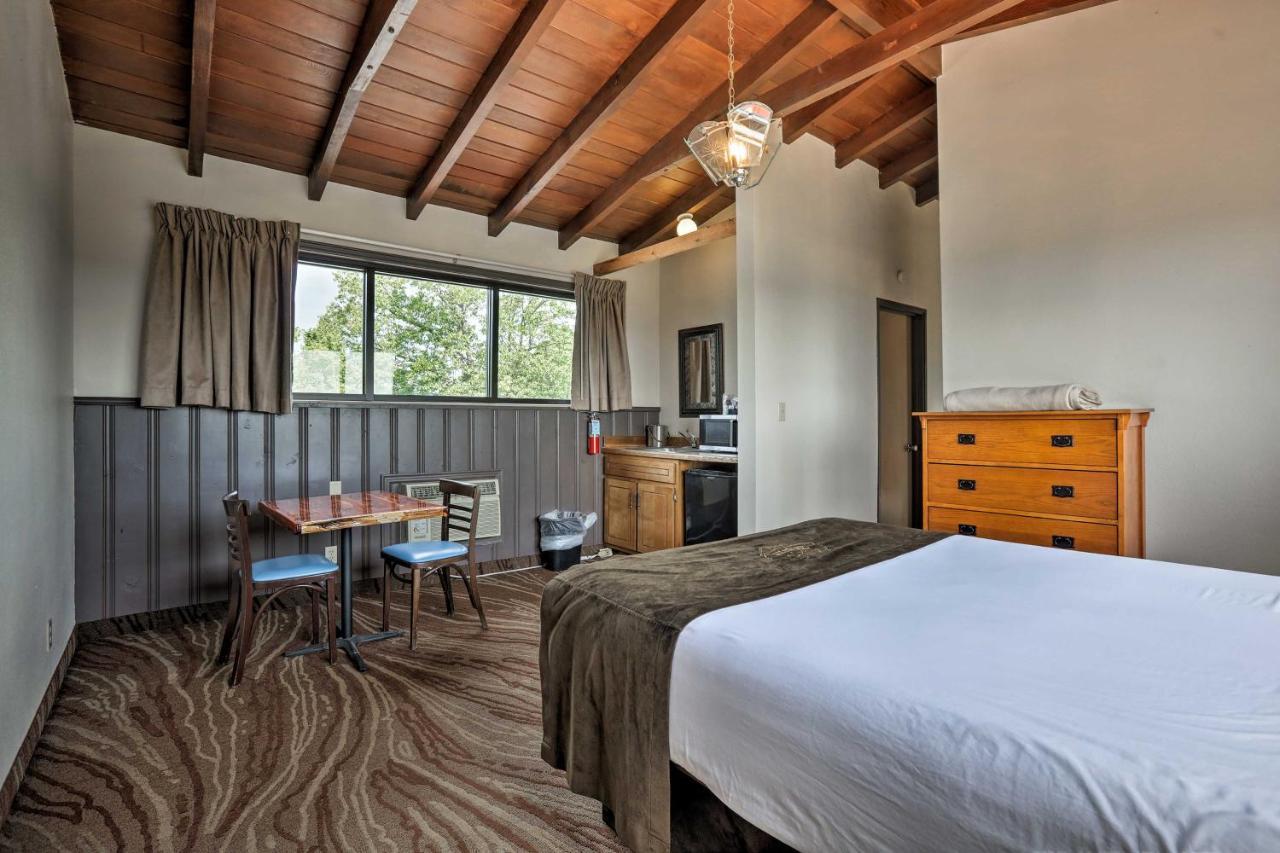Burkesville Apt With Deck, Views And Pool Access! Dış mekan fotoğraf