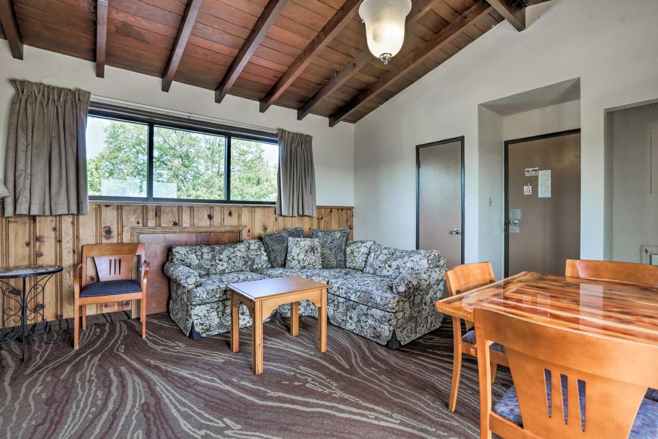 Burkesville Apt With Deck, Views And Pool Access! Dış mekan fotoğraf