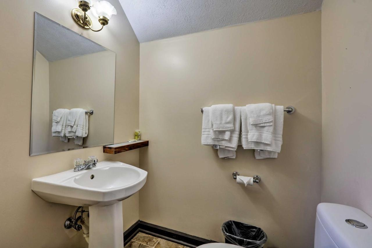 Burkesville Apt With Deck, Views And Pool Access! Dış mekan fotoğraf